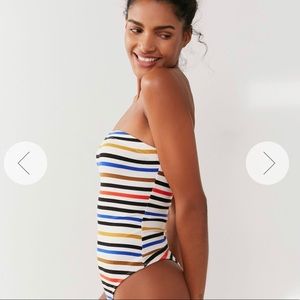 Urban outfitters striped sleeveless bodysuit Small